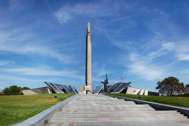 Tận mục những thành phố anh hùng của Liên Xô trong chiến tranh Vệ quốc - Hình 3 Tan muc nhung thanh pho anh hung cua Lien Xo trong chien tranh Ve quoc-Hinh-3