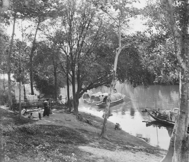 Ngắm sông An Cựu ở Cố đô Huế thập niên 1920 qua loạt ảnh hiếm - Hình 9 Ngam song An Cuu o Co do Hue thap nien 1920 qua loat anh hiem-Hinh-9