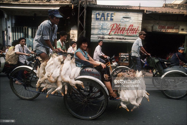 Loạt ảnh thú vị về giao thông ở TP. HCM năm 1991 - Hình 10 Loat anh thu vi ve giao thong o TP. HCM nam 1991-Hinh-10