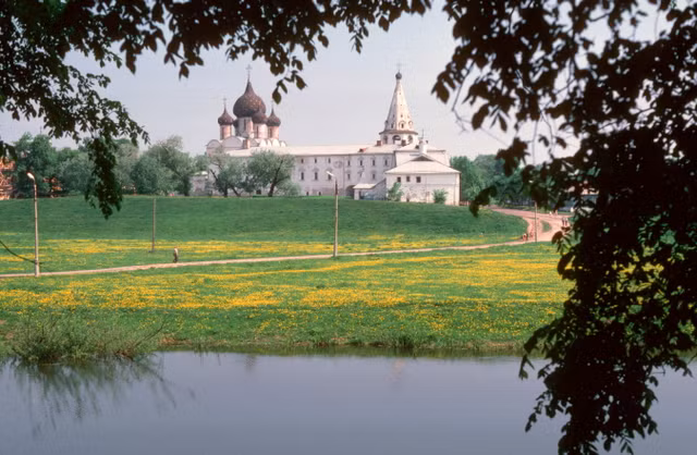 Cuoc song binh yen o mien que Lien Xo nam 1985 qua loat anh hiem-Hinh-10