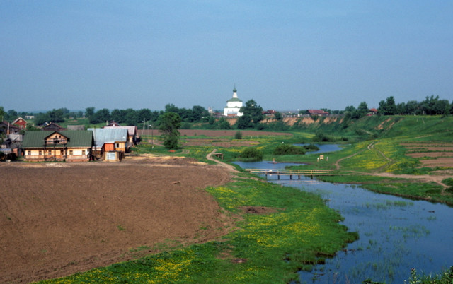 Cuộc sống bình yên ở miền quê Liên Xô năm 1985 qua loạt ảnh hiếm - Hình 16 Cuoc song binh yen o mien que Lien Xo nam 1985 qua loat anh hiem-Hinh-16