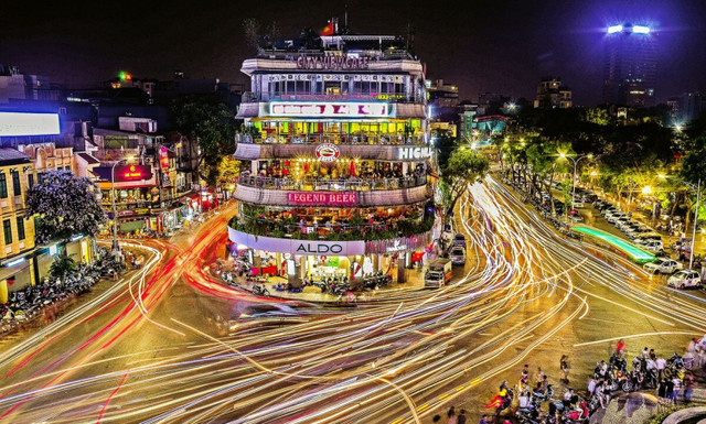 Biết gì về tòa nhà “Hàm cá mập” với nhiều ý kiến trái chiều? - Hình 7 Biet gi ve toa nha “Ham ca map” voi nhieu y kien trai chieu?-Hinh-7