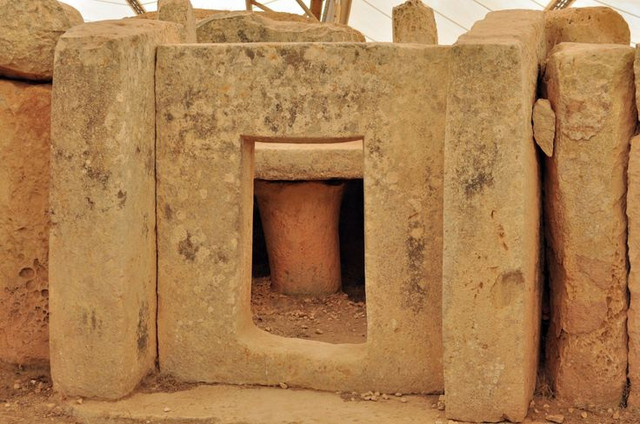 Điều đặc biệt ở ngôi đền cổ nhất thế giới Hagar Qim - Hình 4 Dieu dac biet o ngoi den co nhat the gioi Hagar Qim-Hinh-4