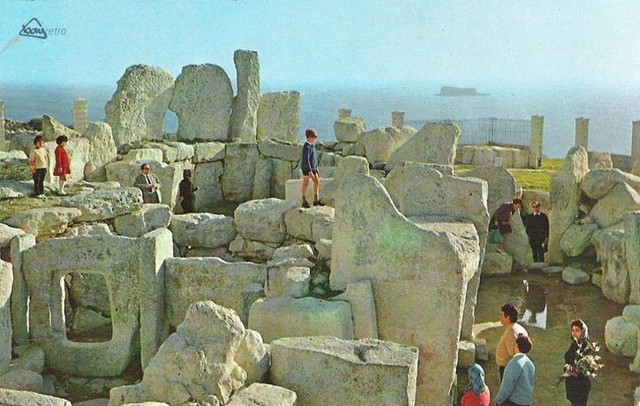 Điều đặc biệt ở ngôi đền cổ nhất thế giới Hagar Qim - Hình 5 Dieu dac biet o ngoi den co nhat the gioi Hagar Qim-Hinh-5