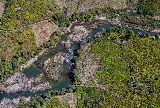 Ảnh độc về Tây Nguyên hùng vĩ và hoang sơ 50 năm trước - Hình 4 Anh doc ve Tay Nguyen hung vi va hoang so 50 nam truoc-Hinh-4