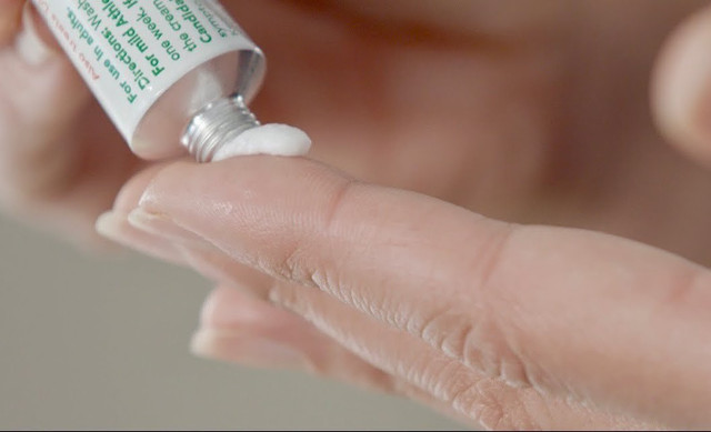 Kem bôi ngoài da Tranzaza 8g bị Cục Quản lý Dược yêu cầu thu hồi Kem boi ngoai da Tranzaza 8g bi Cuc Quan ly Duoc yeu cau thu hoi