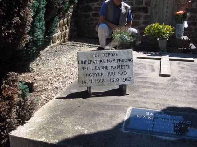 Bat ngo voi noi an nghi gian di cua Nam Phuong Hoang hau-Hinh-10