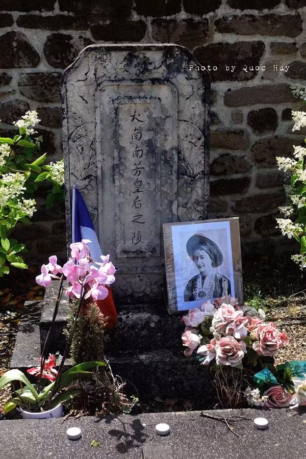 Bat ngo voi noi an nghi gian di cua Nam Phuong Hoang hau-Hinh-4