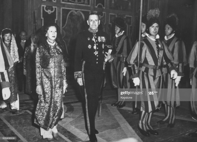 He lo nhung buc anh it biet ve Nam Phuong Hoang hau-Hinh-10