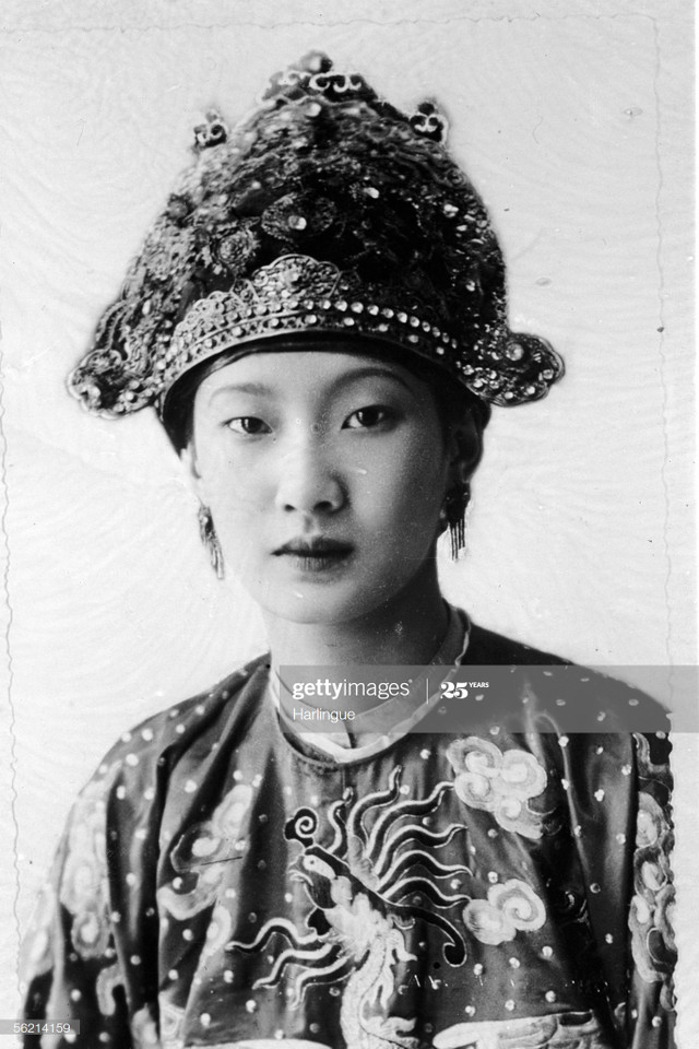 He lo nhung buc anh it biet ve Nam Phuong Hoang hau-Hinh-11