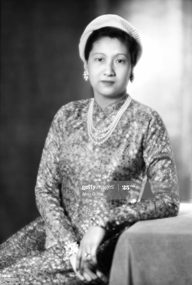 He lo nhung buc anh it biet ve Nam Phuong Hoang hau-Hinh-8