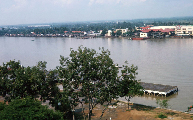 Cuộc sống nhộn nhịp ở Sài Gòn năm 1964 qua loạt ảnh hiếm - Hình 14 Cuoc song nhon nhip o Sai Gon nam 1964 qua loat anh hiem-Hinh-14