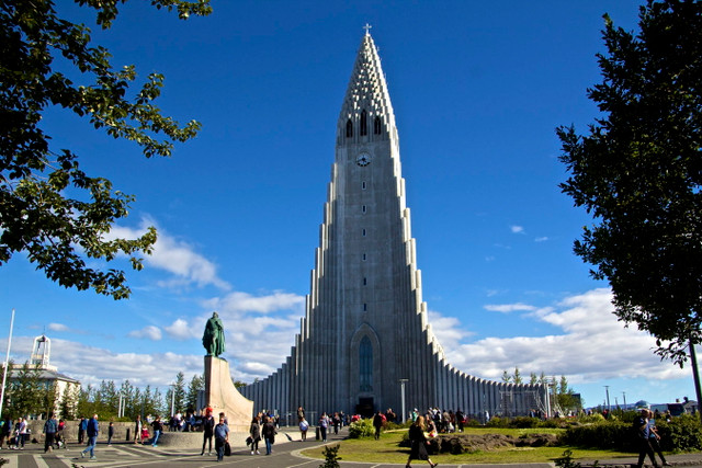 Kham pha tung ngoc ngach nha tho dac biet nhat the gioi o Iceland