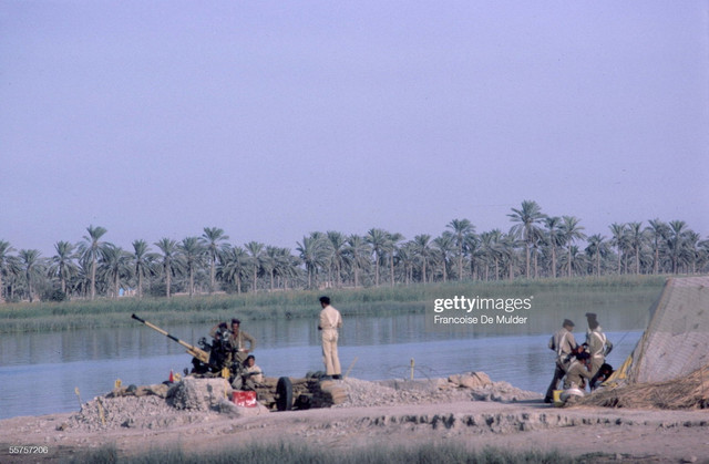 Chiến tranh Iran - Iraq cuối thế kỷ 20 và những hình ảnh không thể quên - Hình 3 Chien tranh Iran - Iraq cuoi the ky 20 va nhung hinh anh khong the quen-Hinh-3