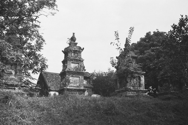 Loạt ảnh quý về chùa Liên Phái ở Hà Nội năm 1952 - Hình 7 Loat anh quy ve chua Lien Phai o Ha Noi nam 1952-Hinh-7
