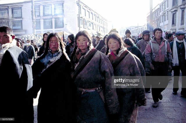 Ảnh thú vị về thủ phủ Tây Tạng năm 1991 - Hình 2 Anh thu vi ve thu phu Tay Tang nam 1991-Hinh-2