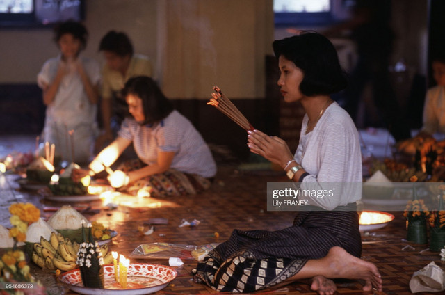 Loạt ảnh sinh động về cuộc sống ở Lào năm 1988 - Hình 3 Loat anh sinh dong ve cuoc song o Lao nam 1988-Hinh-3