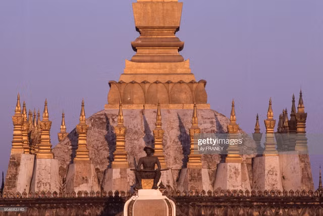 Loat anh sinh dong ve cuoc song o Lao nam 1988-Hinh-11