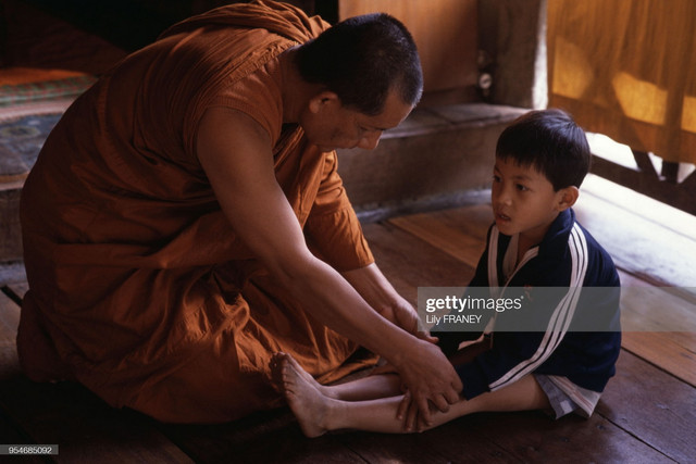 Loạt ảnh sinh động về cuộc sống ở Lào năm 1988 - Hình 9 Loat anh sinh dong ve cuoc song o Lao nam 1988-Hinh-9