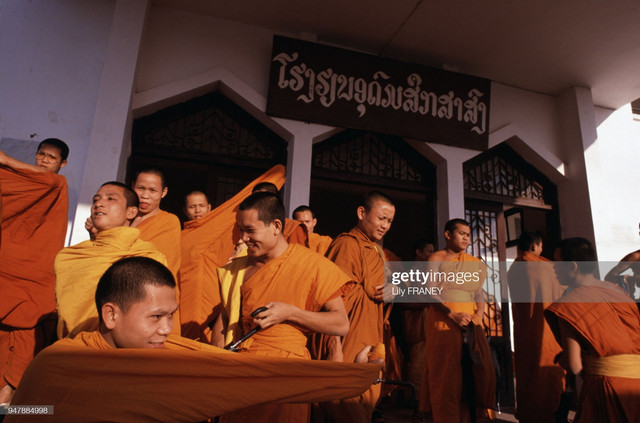 Loạt ảnh sinh động về cuộc sống ở Lào năm 1988 - Hình 8 Loat anh sinh dong ve cuoc song o Lao nam 1988-Hinh-8
