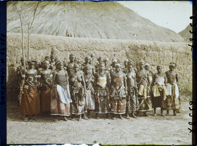 Ảnh màu cực hiếm về vùng đất Dahomey huyền thoại năm 1930 (2) - Hình 15 Anh mau cuc hiem ve vung dat Dahomey huyen thoai nam 1930 (2)-Hinh-15