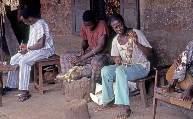 Loat anh kho quen ve dat nuoc Nigeria nam 1980-Hinh-12