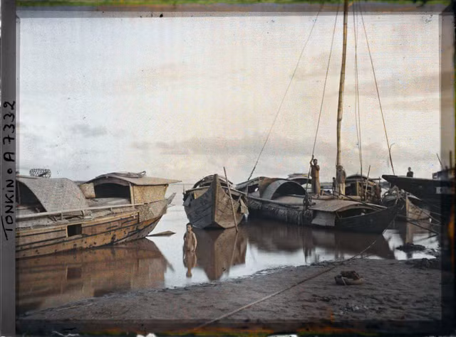 Loat anh kho quen ve song Hong va cau Long Bien nam 1915