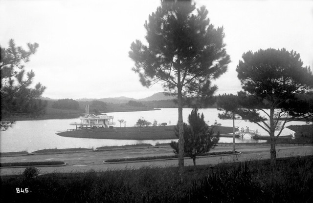 Hồ Xuân Hương ở Đà Lạt cực hoang sơ một thế kỷ trước - Hình 6 Ho Xuan Huong o Da Lat cuc hoang so mot the ky truoc-Hinh-6