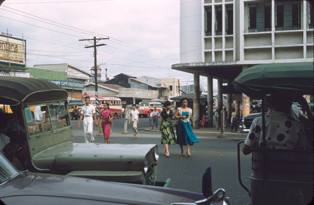 Cuộc sống nhộn nhịp ở Thủ đô của Philippines năm 1954 - Hình 10 Cuoc song nhon nhip o Thu do cua Philippines nam 1954-Hinh-10