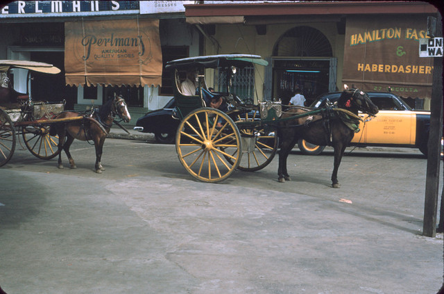 Cuộc sống nhộn nhịp ở Thủ đô của Philippines năm 1954 - Hình 6 Cuoc song nhon nhip o Thu do cua Philippines nam 1954-Hinh-6