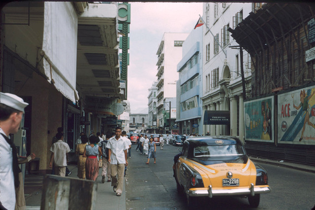 Cuộc sống nhộn nhịp ở Thủ đô của Philippines năm 1954 - Hình 7 Cuoc song nhon nhip o Thu do cua Philippines nam 1954-Hinh-7