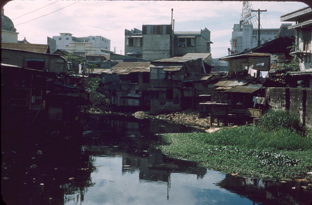 Cuộc sống nhộn nhịp ở Thủ đô của Philippines năm 1954 - Hình 4 Cuoc song nhon nhip o Thu do cua Philippines nam 1954-Hinh-4