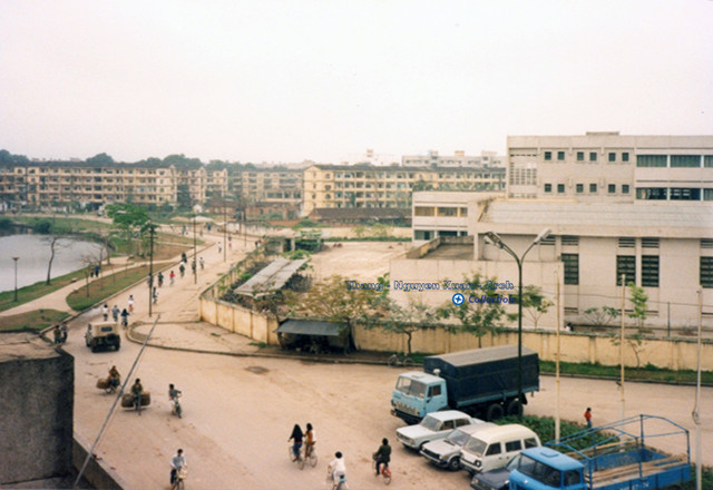 Cuộc sống thời bao cấp ở chung cư 'cao cấp' nhất Hà Nội năm 1991 - Hình 2 Cuoc song thoi bao cap o chung cu 'cao cap' nhat Ha Noi nam 1991-Hinh-2
