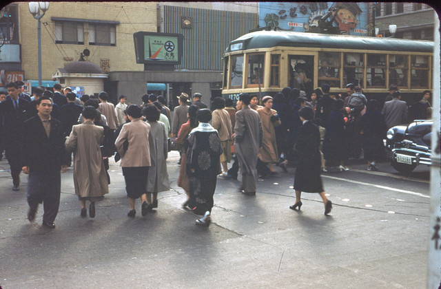 Khám phá đất nước Nhật Bản năm 1954 đầy màu sắc Kham pha dat nuoc Nhat Ban nam 1954 day mau sac
