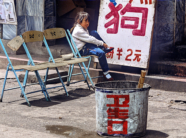 Cuoc song thu vi o Van Nam, Trung Quoc nam 1992 qua loat anh quy-Hinh-12
