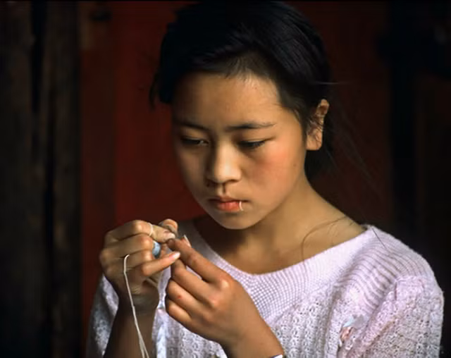 Cuoc song thu vi o Van Nam, Trung Quoc nam 1992 qua loat anh quy-Hinh-2