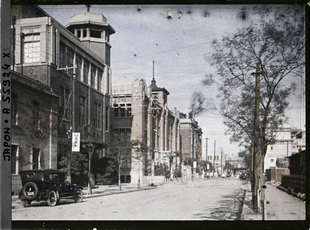 Khám phá Tokyo năm 1926 cực bình yên qua loạt ảnh màu người Pháp - Hình 6 Kham pha Tokyo nam 1926 cuc binh yen qua loat anh mau nguoi Phap-Hinh-6