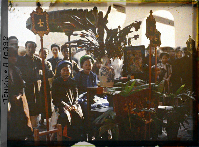 Loạt ảnh chân dung lý thú của người Việt những năm 1914-1918 - Hình 7 Loat anh chan dung ly thu cua nguoi Viet nhung nam 1914-1918-Hinh-7