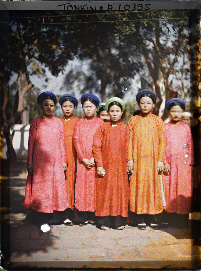 Loạt ảnh chân dung lý thú của người Việt những năm 1914-1918 - Hình 9 Loat anh chan dung ly thu cua nguoi Viet nhung nam 1914-1918-Hinh-9