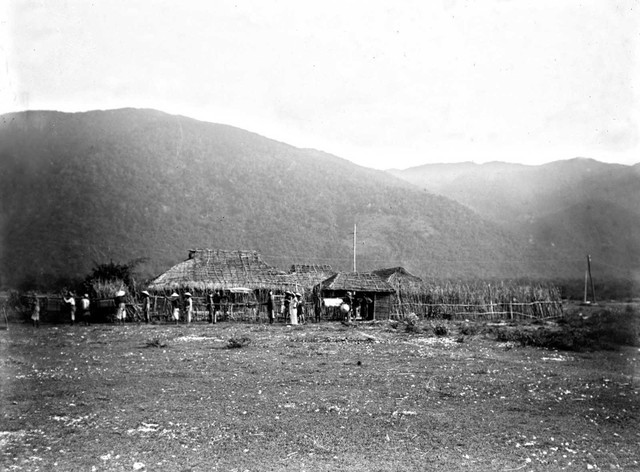 Hành trình xuyên Quốc lộ 1 năm 1898 qua loạt ảnh hiếm - Hình 16 Hanh trinh xuyen Quoc lo 1 nam 1898 qua loat anh hiem-Hinh-16