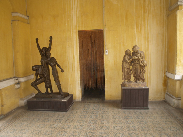 Ngắm báu vật kiến trúc của Sài Gòn xưa - Bảo tàng Mỹ thuật TP.HCM - Hình 9 Ngam bau vat kien truc cua Sai Gon xua - Bao tang My thuat TP.HCM-Hinh-9