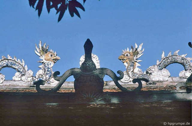 Đền Quán Thánh Hà Nội năm 1993 qua loạt ảnh cực hiếm - Hình 5 Den Quan Thanh Ha Noi nam 1993 qua loat anh cuc hiem-Hinh-5