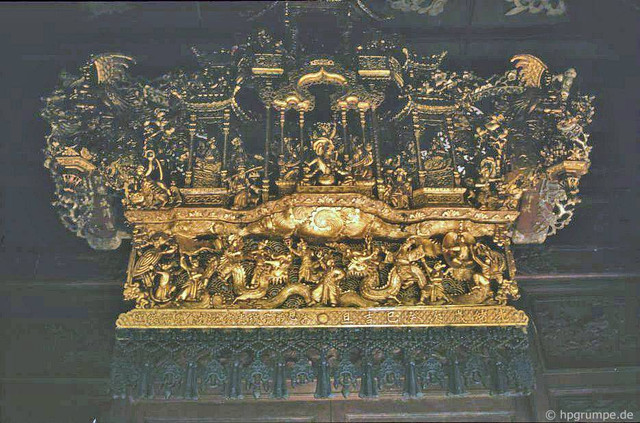 Đền Quán Thánh Hà Nội năm 1993 qua loạt ảnh cực hiếm - Hình 4 Den Quan Thanh Ha Noi nam 1993 qua loat anh cuc hiem-Hinh-4