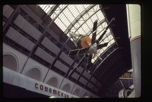 Cuộc triển lãm hàng không vũ trụ ở Moscow năm 1969 đầy bất ngờ - Hình 10 Cuoc trien lam hang khong vu tru o Moscow nam 1969 day bat ngo-Hinh-10