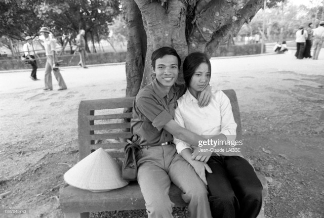 Việt Nam năm 1980-1981 qua loạt ảnh hiếm - Hình 2 Viet Nam nam 1980-1981 qua loat anh hiem-Hinh-2