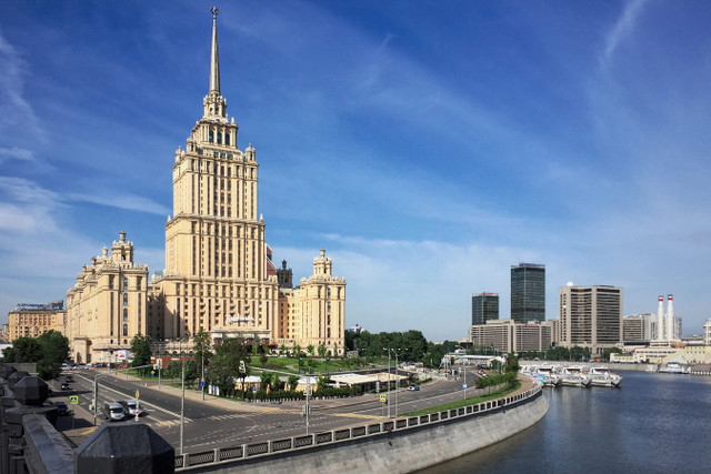 Ngắm nhìn 7 công trình kiến trúc kỳ vĩ thời Stalin ở Moscow - Hình 5 Ngam nhin 7 cong trinh kien truc ky vi thoi Stalin o Moscow-Hinh-5