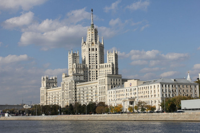 Ngắm nhìn 7 công trình kiến trúc kỳ vĩ thời Stalin ở Moscow - Hình 11 Ngam nhin 7 cong trinh kien truc ky vi thoi Stalin o Moscow-Hinh-11