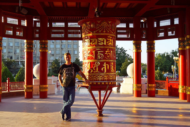 "Thỏi nam châm" Kalmykia có gì đặc biệt mà thu rất nhiều người ghé thăm? - Hình 12 Trên bản đồ du lịch, Kalmykia là điểm đến rất hấp dẫn với du khách Nga cũng như châu Âu. Thường được quảng bá như một "Tây Tạng của châu Âu", Kalmykia đã trở thành "thỏi nam châm" thu rất nhiều người đến khám phá nền văn hóa phương Đông huyền bí. Ảnh: Герпетофауна Поволжья.