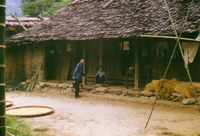 Cuộc sống nông thôn Thái Nguyên thập niên 1970 qua loạt ảnh quý - Hình 5 Cuoc song nong thon Thai Nguyen thap nien 1970 qua loat anh quy-Hinh-5