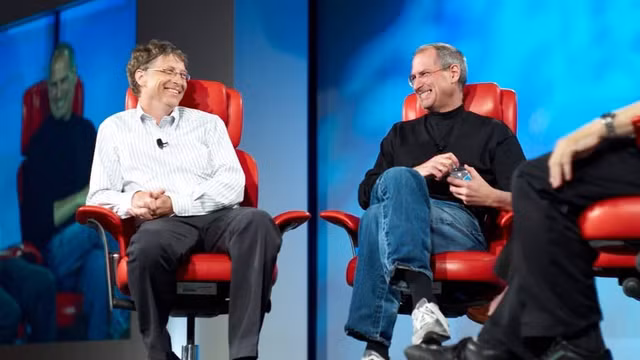 Bill Gates nhan minh la nguoi tho lo, ca ngoi Steve Jobs la 'bac thay phep thuat'-Hinh-2